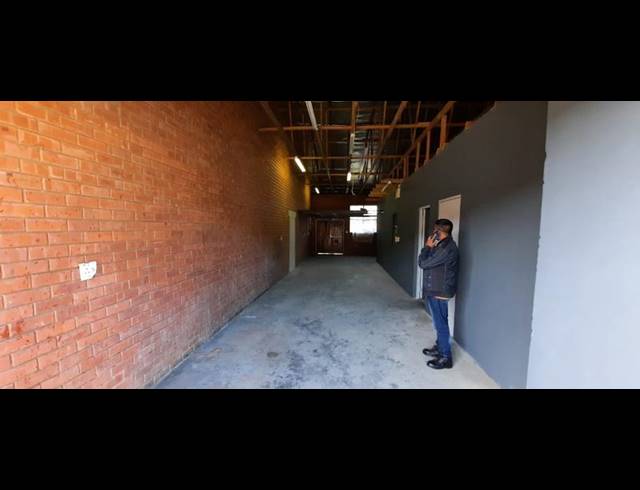 INDUSTRIAL FOR SALE IN ALTON